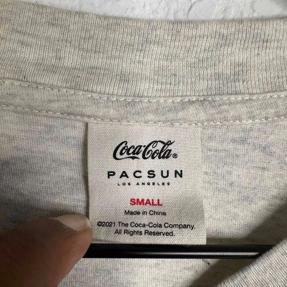 PacSun Coca‎ Cola Shirt Mens Small All Over Graphic Spellout Long Sleeve Collab - Picture 7 of 8